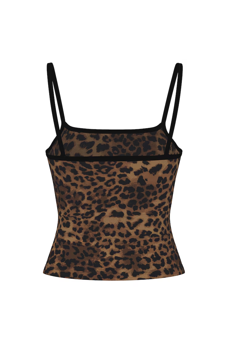 Sleek Scoop Cami Top - Image 7